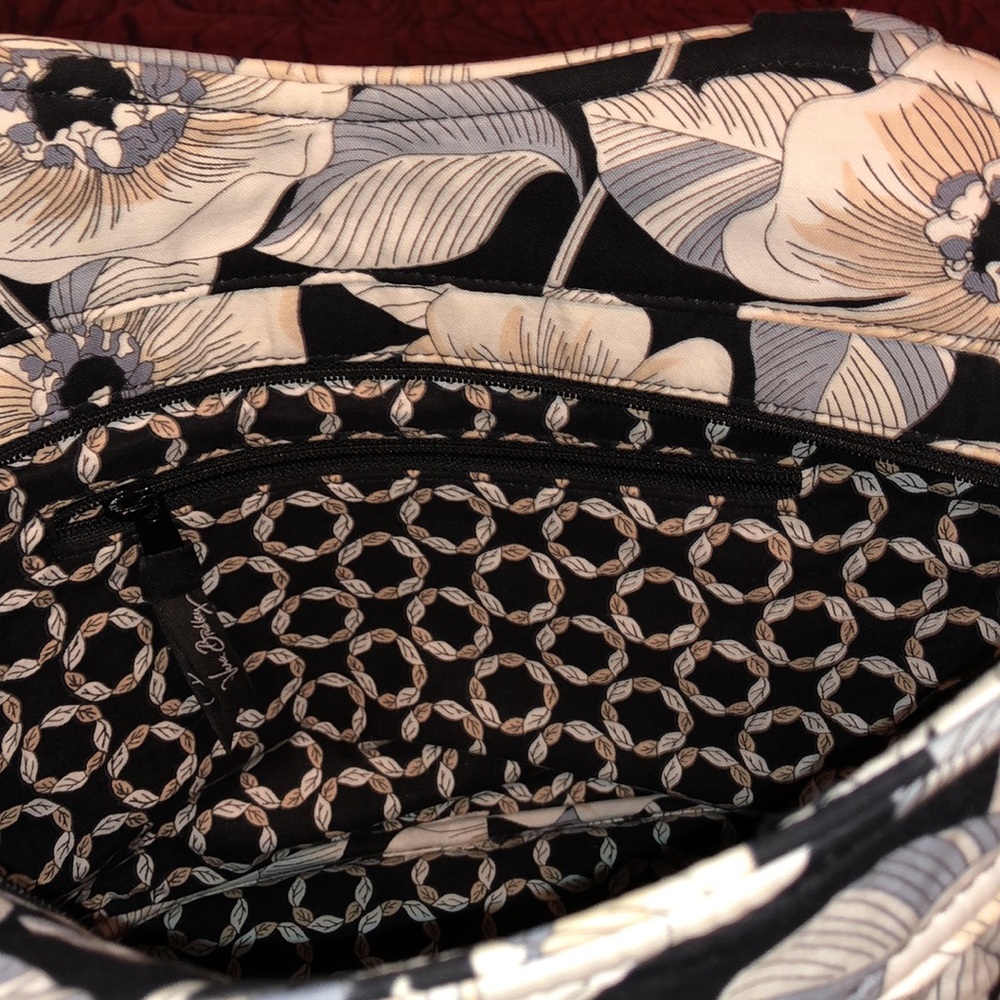 Vera Bradley Black/White/Grey Flower Print Tote Bag - Picture 5 of 7